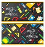 Insieme di nuovo alle insegne di scuola Rifornimenti di scuola sulla lavagna royalty illustrazione gratis Insieme di nuovo alle insegne di scuola Rifornimenti di scuola sulla lavagna royalty illustrazione gratis