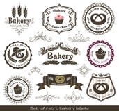 Insieme di retro contrassegni del forno dell'annata illustrazione di stock Insieme di retro contrassegni del forno dell'annata illustrazione di stock