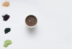 Insieme sano dell'alimento della polvere di acai e del frullato della bacca Immagine Stock Insieme sano dell'alimento della polvere di acai e del frullato della bacca Immagine Stock