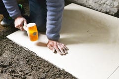 Installation de carrelages photos stock Installation de carrelages photos stock