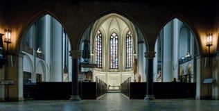 Interior de St gótico Petri de Hauptkirche de la iglesia en Hamburgo Fotos de archivo Interior de St gótico Petri de Hauptkirche de la iglesia en Hamburgo Fotos de archivo