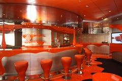 Interiori e resto magnifici su crociera la nave fotografie stock libere da diritti Interiori e resto magnifici su crociera la nave fotografie stock libere da diritti