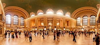 Intérieur de gare centrale grande à New York City Intérieur de gare centrale grande à New York City