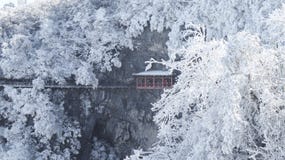 Invierno, monta?a de Tianmen en Zhangjiajie, Hunan, imagenes de archivo Invierno, monta?a de Tianmen en Zhangjiajie, Hunan, imagenes de archivo