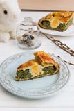 Italien typique Pâques de tarte de Pasqualina images stock Italien typique Pâques de tarte de Pasqualina images stock