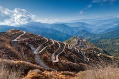 Itinerario di seta, dello strada di commercio fra la Cina e l'India Curvy
