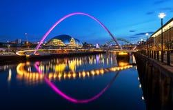 Jahrtausend-Brücke Newcastle Stockbilder Jahrtausend-Brücke Newcastle Stockbilder