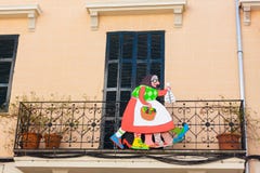 Jaia Corema, традиционный символ Lent в Мальорка на фасаде дома в Esporles стоковые изображения Jaia Corema, традиционный символ Lent в Мальорка на фасаде дома в Esporles стоковые изображения