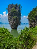 James Bond Island op de Baai van Phang Nga, Thailand stock foto James Bond Island op de Baai van Phang Nga, Thailand stock foto