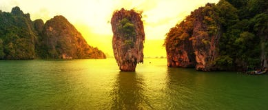 James Bond island sunset Royalty Free Stock Image James Bond island sunset Royalty Free Stock Image