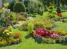 Jardin d'agrément aménagé en parc