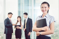 Jeune femme d'affaires confiante images libres de droits Jeune femme d'affaires confiante images libres de droits