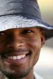 Jeune homme africain photographie stock libre de droits Jeune homme africain photographie stock libre de droits