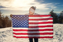 Jeune homme avec le drapeau des Etats-Unis Image stock Jeune homme avec le drapeau des Etats-Unis Image stock