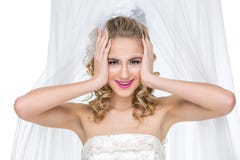 Jeune mariée avec le masque dessiné sur le visage photos stock Jeune mariée avec le masque dessiné sur le visage photos stock