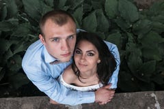 Jeunes couples ayant un grand temps photos libres de droits Jeunes couples ayant un grand temps photos libres de droits