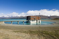 Jeziorny Pukaki, wodna elektrownia, Nowa Zelandia fotografia stock Jeziorny Pukaki, wodna elektrownia, Nowa Zelandia fotografia stock
