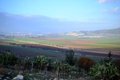 Jezreel-Tal fruchtbares einfaches und inländisches Tal südlich der niedrigeren Galiläa-Region in Israel landschaft lizenzfreie stockfotos Jezreel-Tal fruchtbares einfaches und inländisches Tal südlich der niedrigeren Galiläa-Region in Israel landschaft lizenzfreie stockfotos