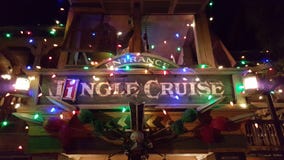 Jingle Cruise royaltyfri bild Jingle Cruise royaltyfri bild