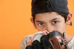 Jogador de beisebol novo fotografia de stock royalty free Jogador de beisebol novo fotografia de stock royalty free
