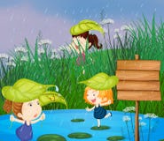 Jonge geitjes die in de regen spelen royalty-vrije illustratie Jonge geitjes die in de regen spelen royalty-vrije illustratie