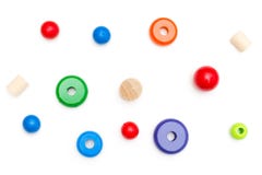 Jouets lumineux en bois sur un fond blanc Jouets se développants images stock Jouets lumineux en bois sur un fond blanc Jouets se développants images stock