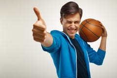 Joueur de basket avec la bille Portrait image stock Joueur de basket avec la bille Portrait image stock