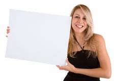 Junge Frau, die ein unbelegtes weißes Zeichen anhält stockbild Junge Frau, die ein unbelegtes weißes Zeichen anhält stockbild