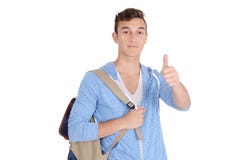 Junger Student mit dem Rucksack, der oben Daumen tut stockfoto Junger Student mit dem Rucksack, der oben Daumen tut stockfoto