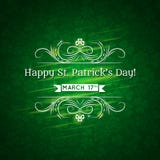 Kaart voor St. Patricks Dag met tekst en vele shamr Royalty-vrije Stock Afbeeldingen Kaart voor St. Patricks Dag met tekst en vele shamr Royalty-vrije Stock Afbeeldingen