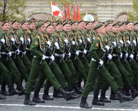 Kadetten van de militaire Academie van logistieknaam van het leger Algemene A V khruleva op de parade gewijd aan Victory Day Stock Foto's Kadetten van de militaire Academie van logistieknaam van het leger Algemene A V khruleva op de parade gewijd aan Victory Day Stock Foto's