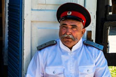 KAMENNOMOSTSKY, РОССИЯ - ИЮЛЬ 2015: Портрет казацкого человека в России стоковая фотография rf KAMENNOMOSTSKY, РОССИЯ - ИЮЛЬ 2015: Портрет казацкого человека в России стоковая фотография rf
