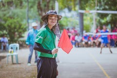 KANCHANABURI ТАИЛАНД - 3-ЬЕ ОКТЯБРЯ: Неопознанные линии волейбола стоковое фото rf KANCHANABURI ТАИЛАНД - 3-ЬЕ ОКТЯБРЯ: Неопознанные линии волейбола стоковое фото rf