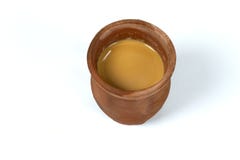 https://thumbs.dreamstime.com/t/karak-chai-robust-flavorful-tea-originating-indian-subcontinent-brewed-boiling-black-tea-leaves-284439522.jpg