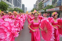 Karnawałowa parada 2013, Liuzhou, Chiny fotografia royalty free Karnawałowa parada 2013, Liuzhou, Chiny fotografia royalty free