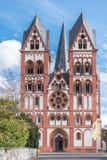 Kathedraal in Limburg, Duitsland onder blauwe hemel royalty-vrije stock foto's Kathedraal in Limburg, Duitsland onder blauwe hemel royalty-vrije stock foto's