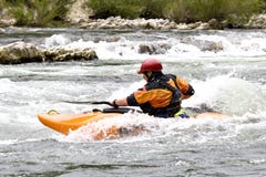 kayaking whitewater royaltyfria foton kayaking whitewater royaltyfria foton