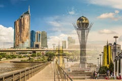kazakhstan astana Boulevard di Nurzhol collage immagini stock libere da diritti kazakhstan astana Boulevard di Nurzhol collage immagini stock libere da diritti
