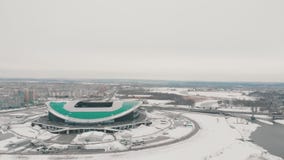 kazan Россия 16-03-2019: Вид с воздуха футбольного стадиона Казани Современные здания на предпосылке акции видеоматериалы kazan Россия 16-03-2019: Вид с воздуха футбольного стадиона Казани Современные здания на предпосылке акции видеоматериалы