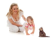 Kid And Loving Mother With Kitten Royalty Free Stock Photos