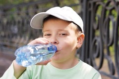 Kid Drinking Water Royalty Free Stock Image - Image: 13383826
