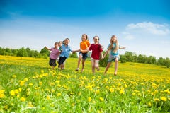 Kids Running Royalty Free Stock Images Kids Running Royalty Free Stock Images