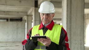 Kierownik pracy z urządzeniem elektronicznym przy budową zbiory Kierownik pracy z urządzeniem elektronicznym przy budową zbiory
