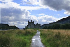 Kilchurn Castle, καταστροφή κάστρων στο δέο λιμνών, στο Χάιλαντς της Σκωτίας στοκ εικόνες με δικαίωμα ελεύθερης χρήσης Kilchurn Castle, καταστροφή κάστρων στο δέο λιμνών, στο Χάιλαντς της Σκωτίας στοκ εικόνες με δικαίωμα ελεύθερης χρήσης