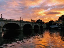 Kingston Bridge fotografia stock Kingston Bridge fotografia stock