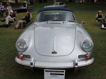 Klassische deutsche Sportautovorderseite lizenzfreie stockbilder Klassische deutsche Sportautovorderseite lizenzfreie stockbilder