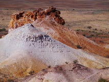 Kleurrijke berakaways dichtbij Coober Pedy Royalty-vrije Stock Foto's Kleurrijke berakaways dichtbij Coober Pedy Royalty-vrije Stock Foto's