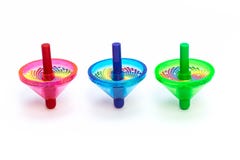 Kleurrijke Dreidels voor Chanoekavakantie stock foto's Kleurrijke Dreidels voor Chanoekavakantie stock foto's