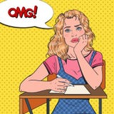 Knall Art Lazy Female Student Sitting auf dem Schreibtisch während des langweiligen Hochschulvortrags Müde Frau im College Ausbil vektor abbildung Knall Art Lazy Female Student Sitting auf dem Schreibtisch während des langweiligen Hochschulvortrags Müde Frau im College Ausbil vektor abbildung