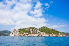 Koh το tao είναι ένα νησί στον κόλπο της Ταϊλάνδης στο thani του Σουράτ στο όμορφο υπόβαθρο τοπίων τουρισμού με σκοπο την επαφή μ στοκ εικόνα Koh το tao είναι ένα νησί στον κόλπο της Ταϊλάνδης στο thani του Σουράτ στο όμορφο υπόβαθρο τοπίων τουρισμού με σκοπο την επαφή μ στοκ εικόνα
